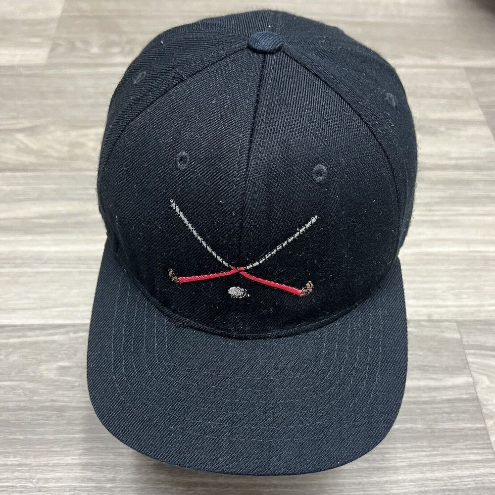 Vintage Lids‎ Field Hockey Snapback Hat Embroidered Needlepoint Black White Pink